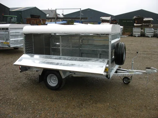 The trailer side-on with the canopy fitted and a spare wheel mounted at the front